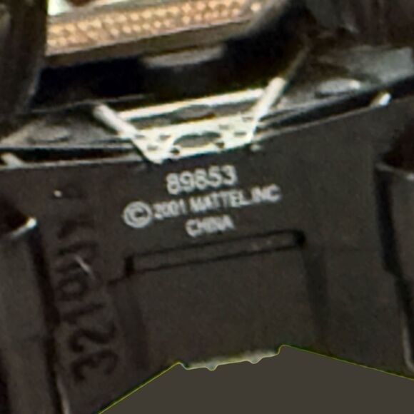 Hot Wheels Maximum Destruction Rev N Go Friction Monster Truck 1:43 - Picture 8 of 10